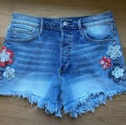 Driftwood Size 28 or 6 Goldie Cut Off Button Fly Denim Shorts Floral embroidered