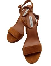 NWT Chelsea & Violet Sonya Suede Chestnut Heels