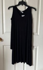 Cold shoulder casual black dress