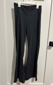 Double Zero charcoal gray flare leggings. High waisted, size large