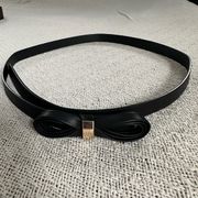 black vegan leather bow accent belt, size 00 (size 10)