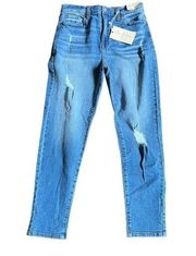Altar’d State NWT Highrise Skinny Mom Jeans Distressed Light Wash Blue Size 29/9
