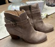 Suede Tan Size 8 1/2 Booties