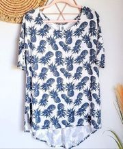 Agnes & Dora, White Blue Tropical Pineapple Hi-Low Knit Longline Top, Size Small