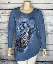 DG2 by Diane Gilman NWT Sz. 1X Blue Foil Paisley Asymmetrical Hem Knit Top Shirt