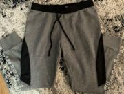 Hollister Sweatpant Women’s Size Small.     LATH055