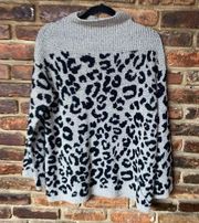 Isabel Maternity Gray Leopard Animal Mock Neck Sweater Women's Size Medium