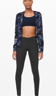 Lululemon  Speed Up Tight (Full-On Luxtreme Brushed) Blk size (4 Tall) ins-30”