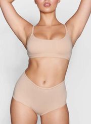 Fits Every Body Scoop Bralette