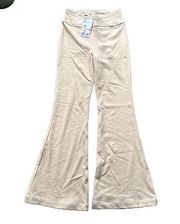 NWT Halara High Waisted Crossover Stretchy Knit Casual Flare Jeans Khaki XS