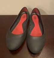 iconic comfort flats size 7 women