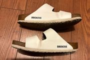 Womens Arizona Birko-Flor White Sandals Slides Size 39 US 8