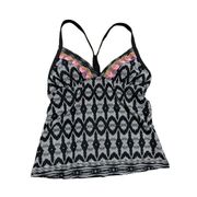 ATHLETA Swim Aztec Belize Swim Tankini
Swim Top Size XS