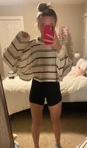 Urban Outfitters Flowy Crop Long Sleeve