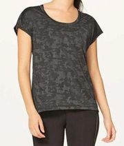 Lululemon  Miles Ahead Gray Camo Shirt Size 8