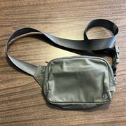 Lululemon Everywhere Belt Bag Grey Sage Green Fanny Pack