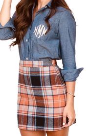 Plaid pull on skirt size S