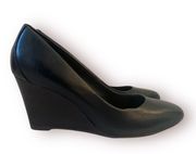 Artisan Wedge Pumps Shoes Sz 7 US Black Leather Brown Heel Professional