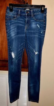 Distressed Skinny Jeans