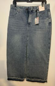 NWT  Jean Skirt Size 9