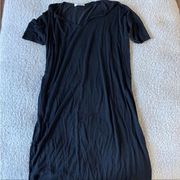 Carly jean black tshirt dress M