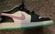 Nike Jordan Nike Air Jordan 1 Low GS 'White Violet Shock 2021