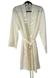 Morgan Taylor Intimates Cream Textured Short Robe Attached Belt