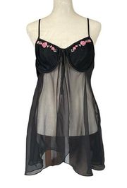 Gilligan & O’Malley embroidered open front black baby doll top lingerie large