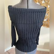 Fun Holiday On or Off Shoulder Top Size Small