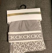 Calvin Klein Logo 2 Piece Set Hat & Scarf Brand New Gray/ White