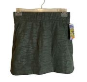 Orvis Women’s Embossed Camo Pull-on Travel Skort Size XS New!