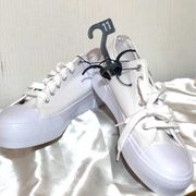 NWOT NOBO WOMEN’S SIZE 11 white sneakers.