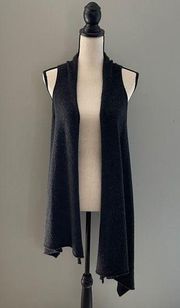 Alice + Olivia Gray Sleeveless Cashmere Cardigan Sweater Asymmetrical Poncho Med