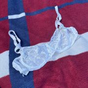 Vintage Christian Dior Intimates Bra White Lace Underwire 
Size small