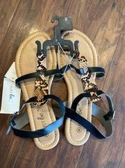 NWT Leapard Strap Sandals sz 8