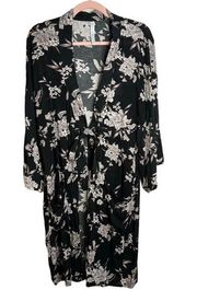 Spiritual Gangster Maya Black and White Floral One Size Kimono