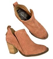 Burman Split Suede Heel Almond Toe Dusty Pink Bootie Womens 7