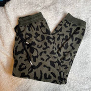 STRUT THIS Small Leopard Cheetah Olive Black Sweatpants Elastic Waist Fleece