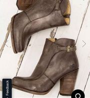 Super Cute  Isla Brown Driftwood Boots - Sz 8