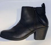 EUC Black  Chunky Ankle Boots, Fits Size 7