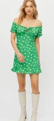 Urban Outfitters Magpie Green Floral Mini Dress Medium Off Shoulder Smocked