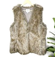 Old Navy brown tan oversized faux fur vest size large like new