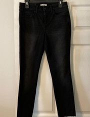 Sonoma Skiny Black Jeans size 6 inseam  26”