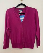 Medium Patagonia 100% Merino Wool Berry Colored Cardigan NWT