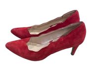 Red Suede ADRIENNE VITTADINI scalloped heels Women's Size 9 point toe kittten