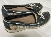 Natural soul by Naturalizer boat shoes green