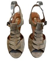 Paul Green Lava T-strap Taupe Suede Ruffle Platform Heels Sandals