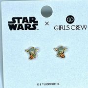 Star Wars Girls Crew The Mandalorian Grogu Stocking Earrings New with Tags