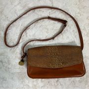 Vintage Brahmin Leather Fold Top Pecan Brown Crocodile Crossbody Shoulder Bag