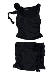 White Fox Boutique - Rosette Detail Sleeveless Top & Mini Skirt in Black